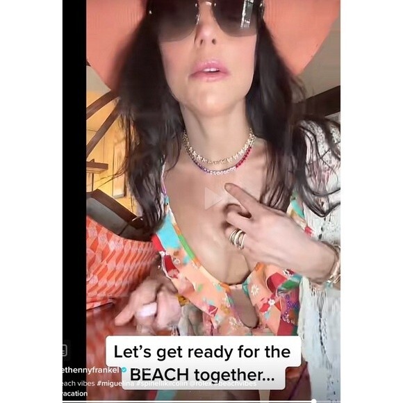 New! Baguette Multi Color Rainbow Gemstone Goldtone Choker Necklace - Picture 4 of 7